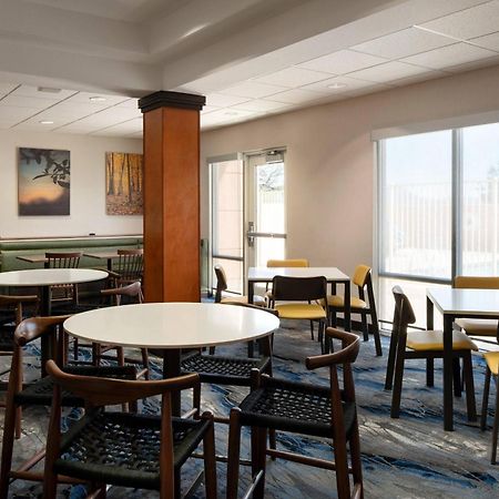 Fairfield Inn & Suites Redding Εξωτερικό φωτογραφία