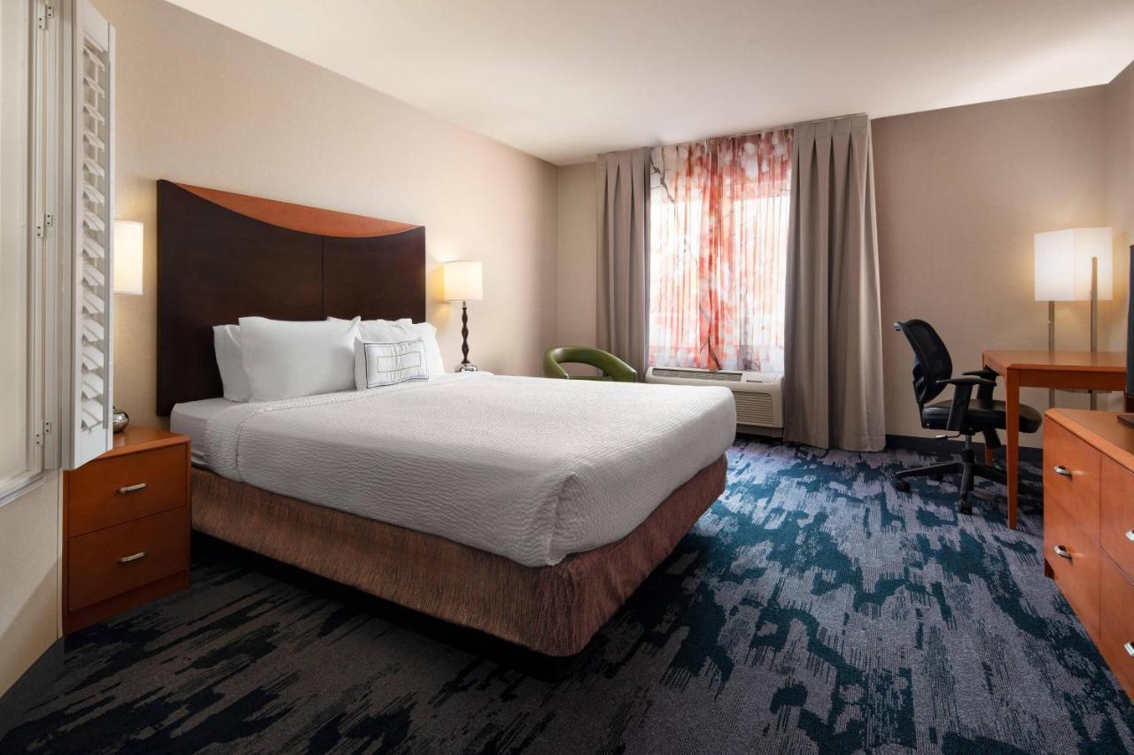 Fairfield Inn & Suites Redding Εξωτερικό φωτογραφία